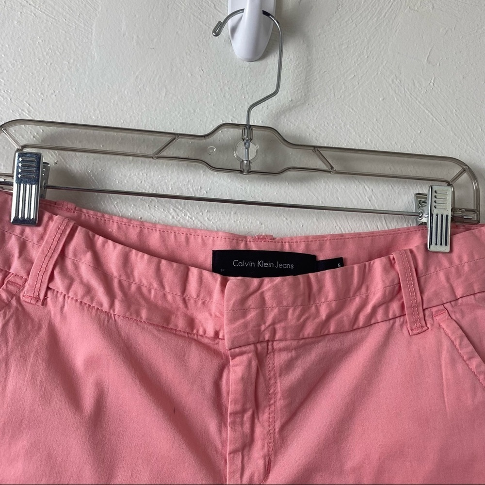 Calvin Klein Women Pink Shorts. Sz 6 - Picture 3 of 13